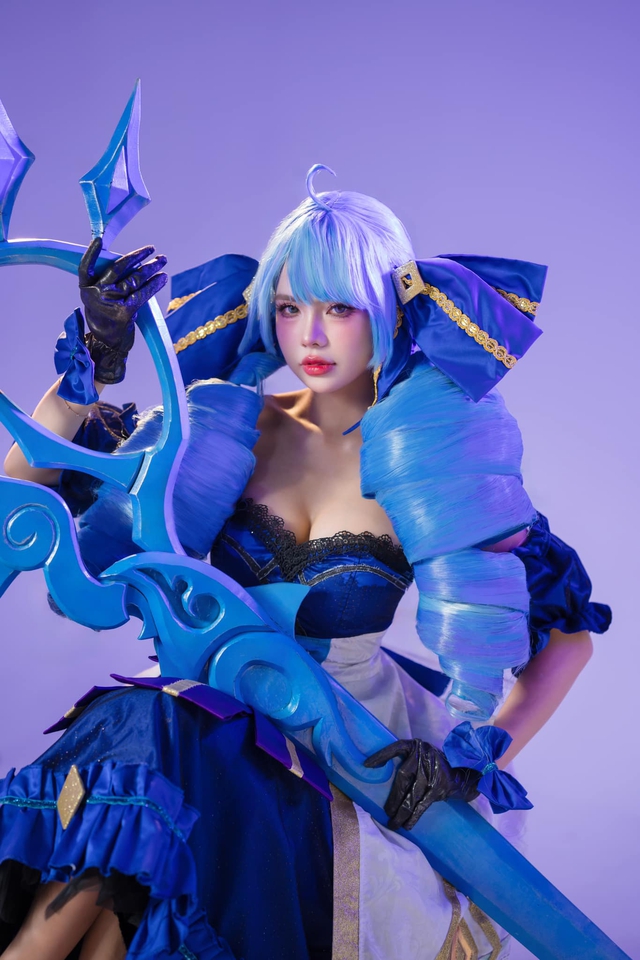 Chiêm ngưỡng bộ ảnh cosplay Búp Bê Ước Nguyện xuất thần của nữ MC Mai Dora